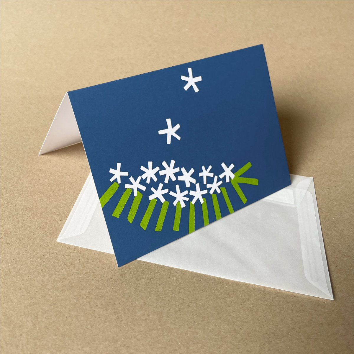 Tannenzweig, künstlerische Weihnachtskarten mit transparenten Kuverts