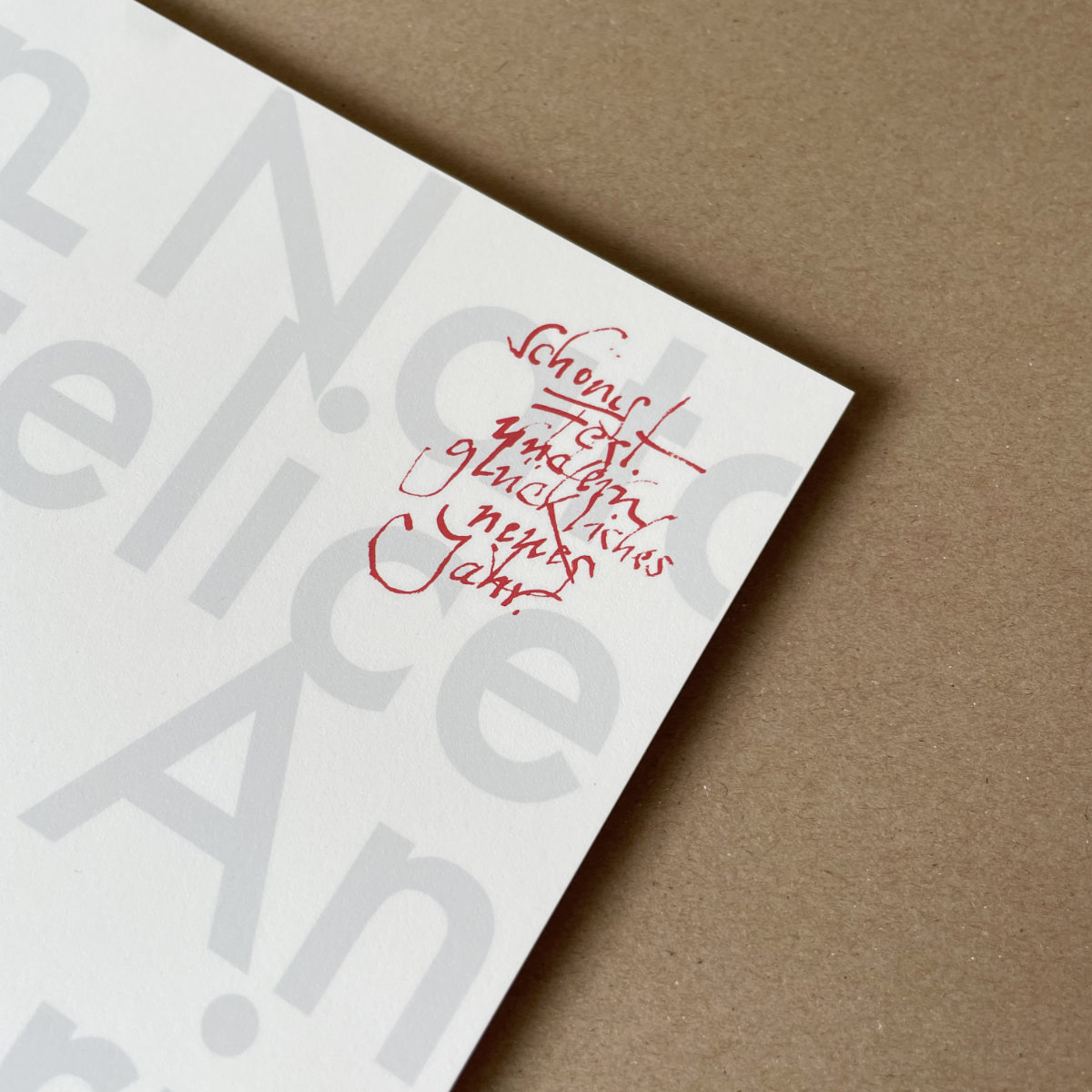 mehrsprachiges Design-Briefpapier für Weihnachten mit Kalligrafie
