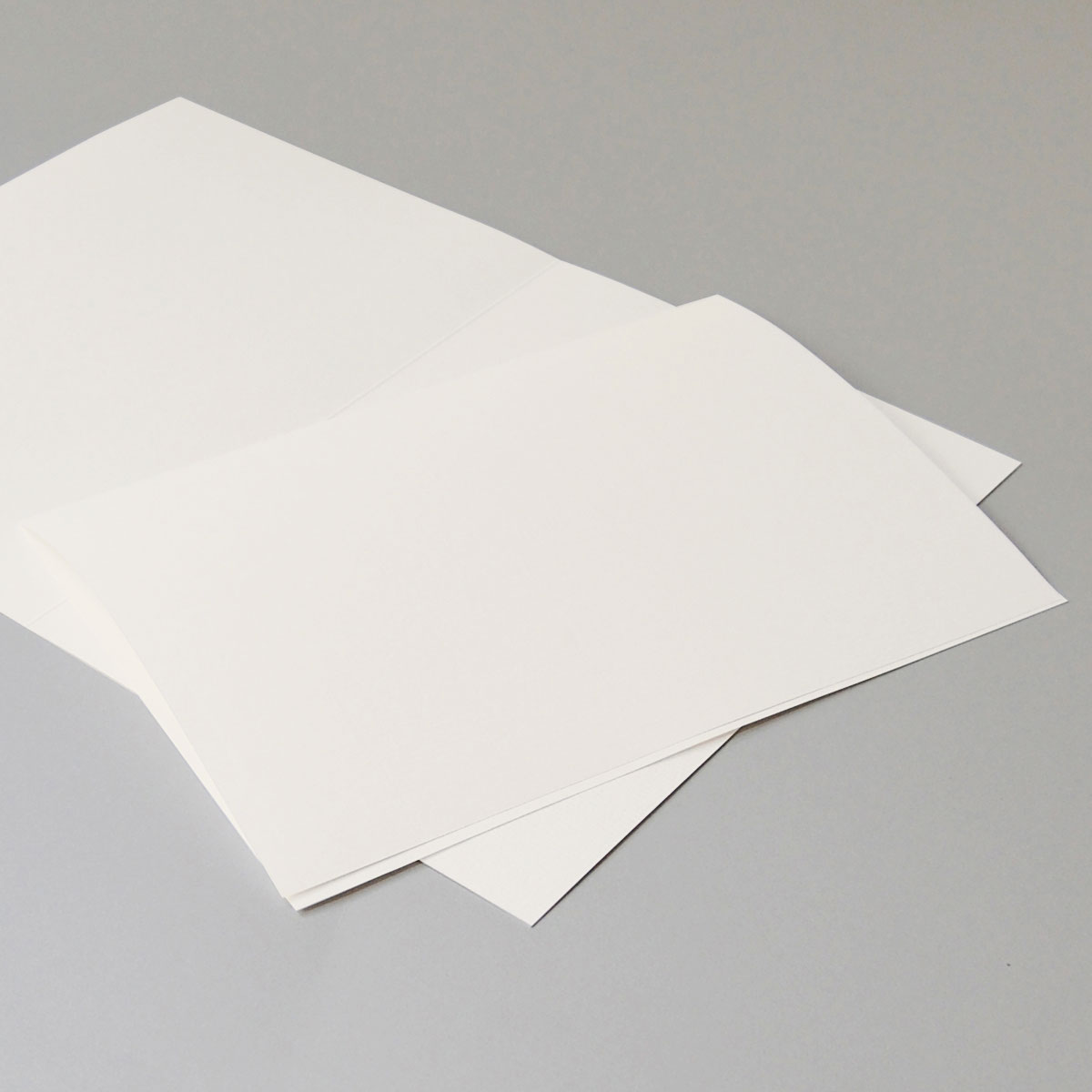 weiße, hochwertige Einlegeblätter für Klappkarten DIN A5