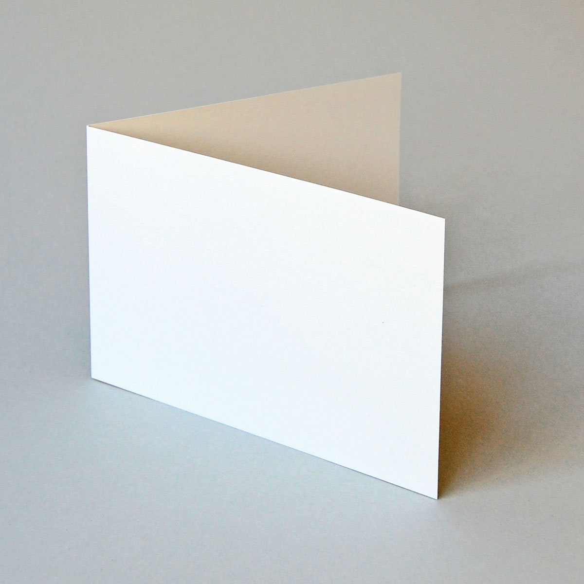 DIY, cremeweiße edle Recycling-Klappkarten, blanko, Format: querdoppelt