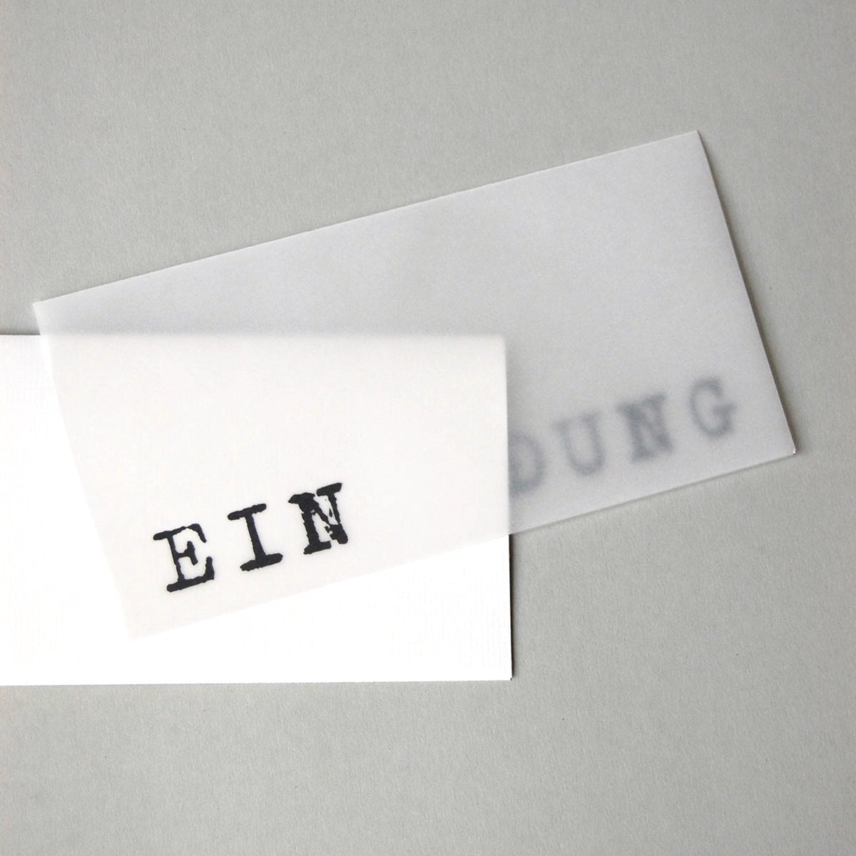 Design-Einladungskarten, gut selbst zu bedrucken