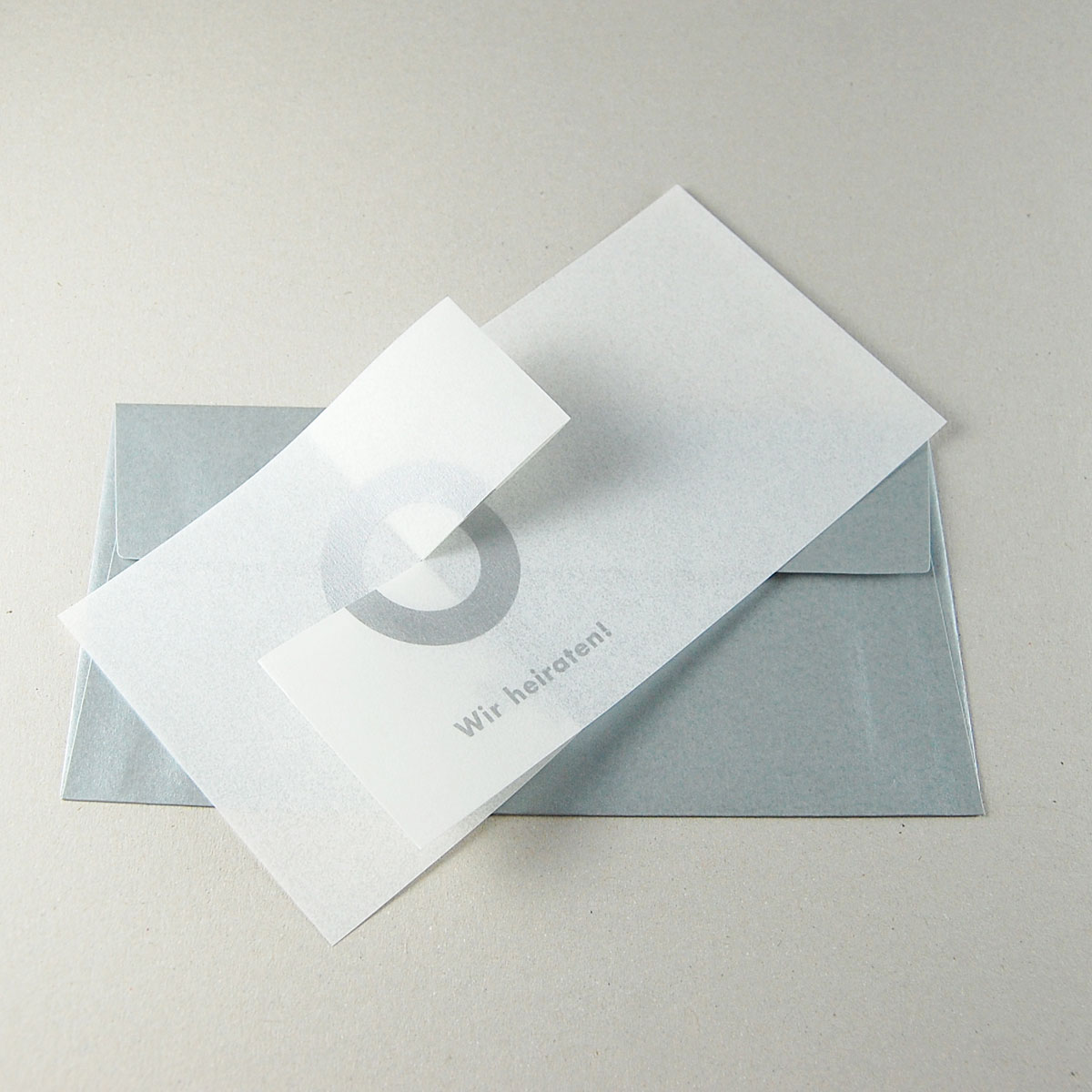 silberne Design-Hochzeitskarten: Wir heiraten!