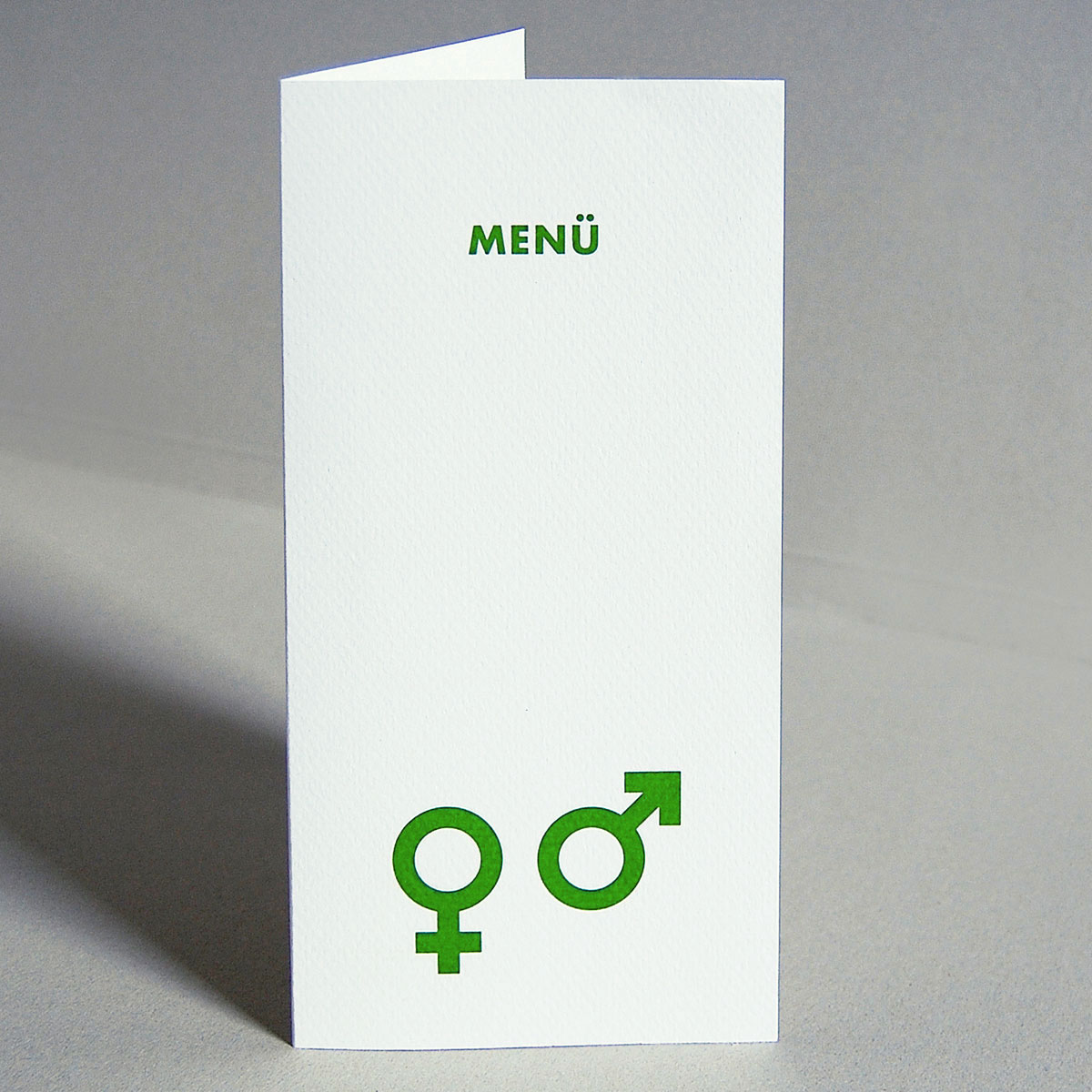 grüne Design-Menükarten für die Hochzeitsfeier mit den Zeichen für Mann und Frau