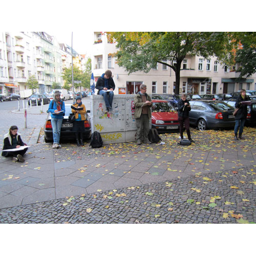 Herbstlicher Skizzenspaziergang im Sprengelkiez, kreative Events in Berlin