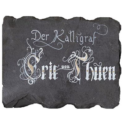 Marktschild, Lackstift auf Bruchschiefer, verzierte Unzial-, sowie Frakturschrift, Kalligrafie
