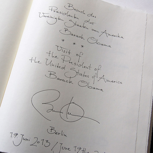 Handschrift in Gästebücher: US-Präsidenten Barack Obama im Gästebuch der Commerzbank Berlin, Kalligrafie