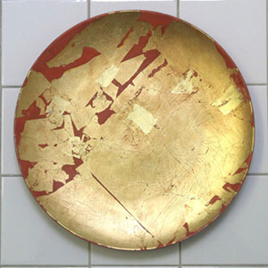 Teller, Keramik mit Blattgold