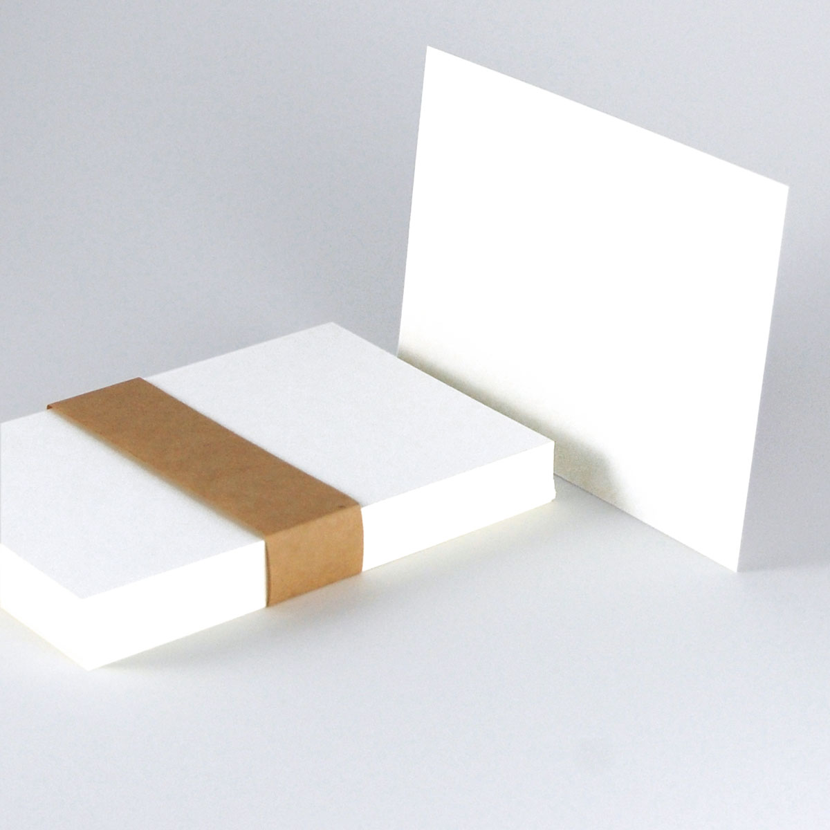 Postkarten 11,5 x 16,5 cm aus weißem Recycling-Karton