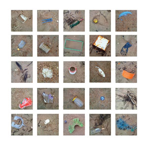 Strandgut, Adventskalender mit Fotos von Plastikmüll