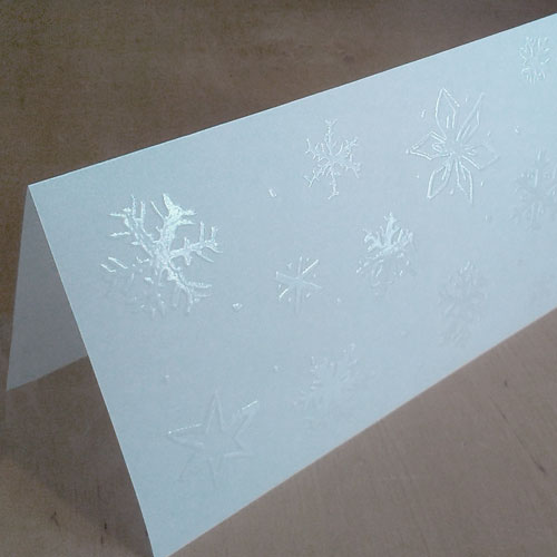 Schneeflocken, halb-transparente Weihnachtskarten mit UV-Relief-Lack
