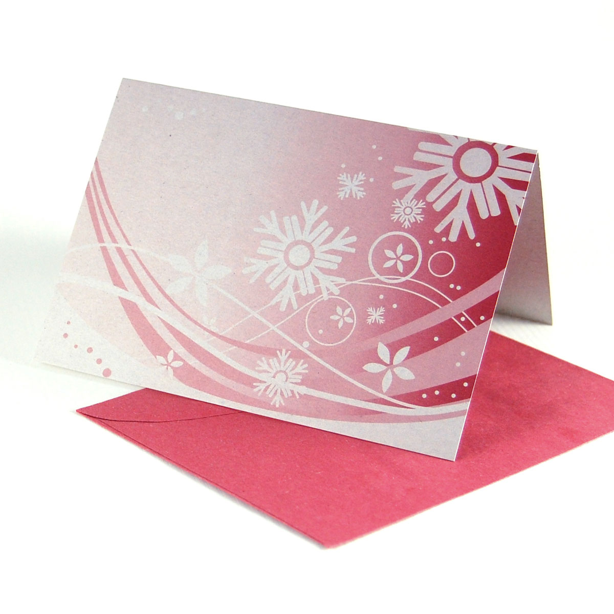 Recycling-Weihnachtskarten in rot auf billiger Graupappe mit einfachem roten Recyclingumschlag