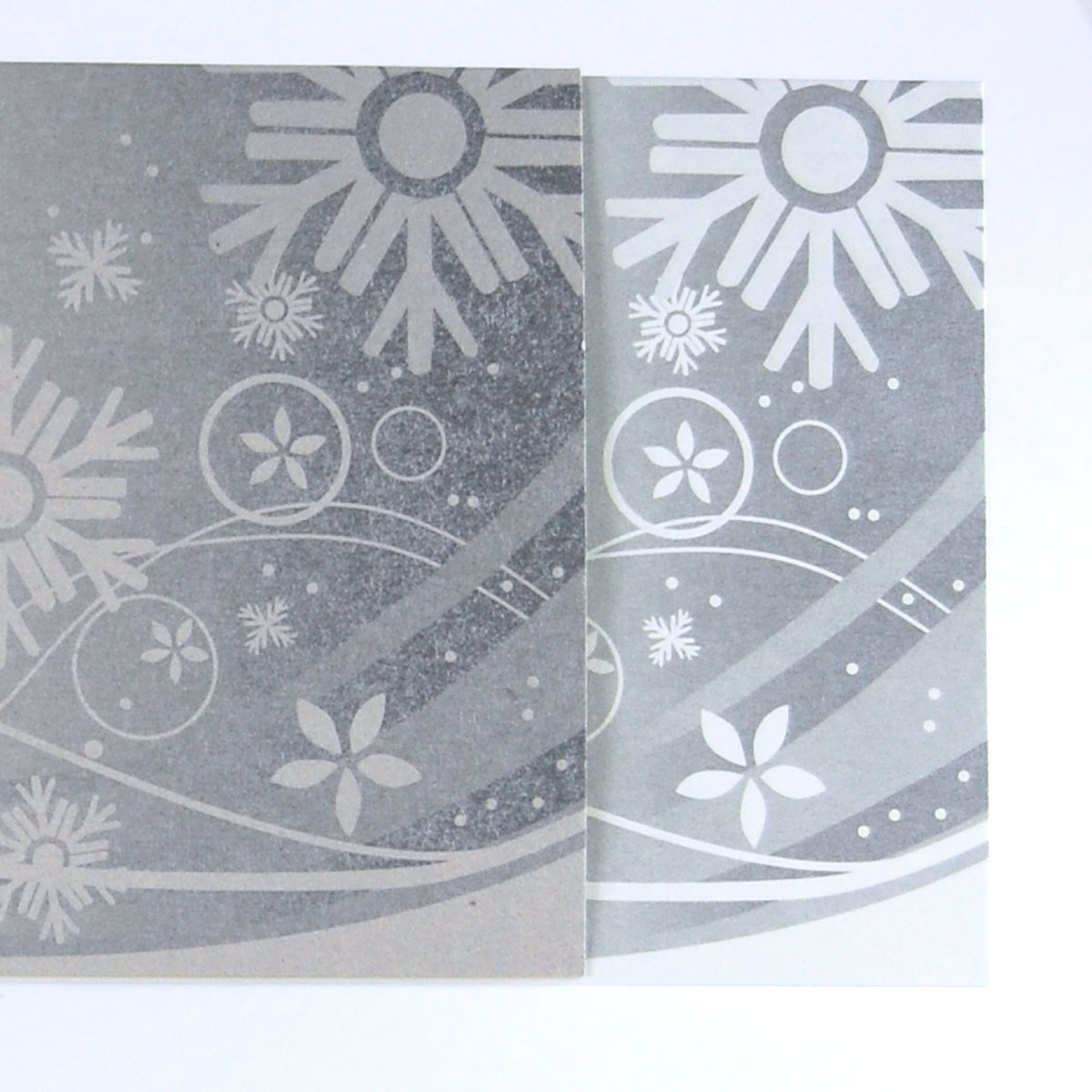 Recycling-Weihnachtskarten gedruckt auf unterschiedlichen Recyclingkartons