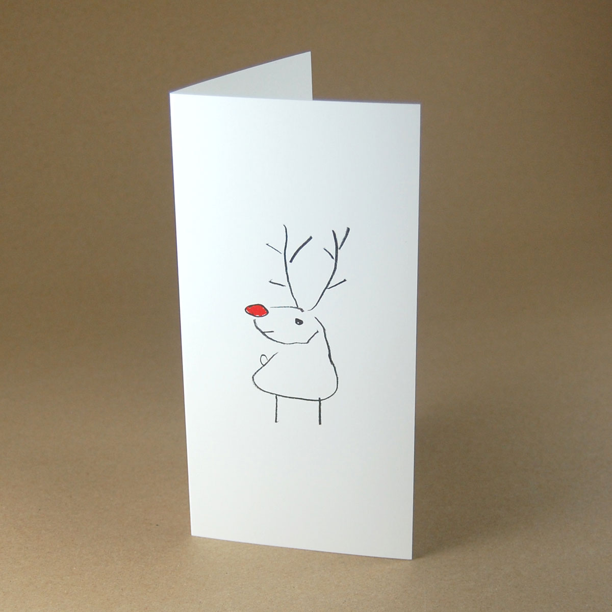 Weihnachtskarten mit Rentier mit ziemlich roter Nase