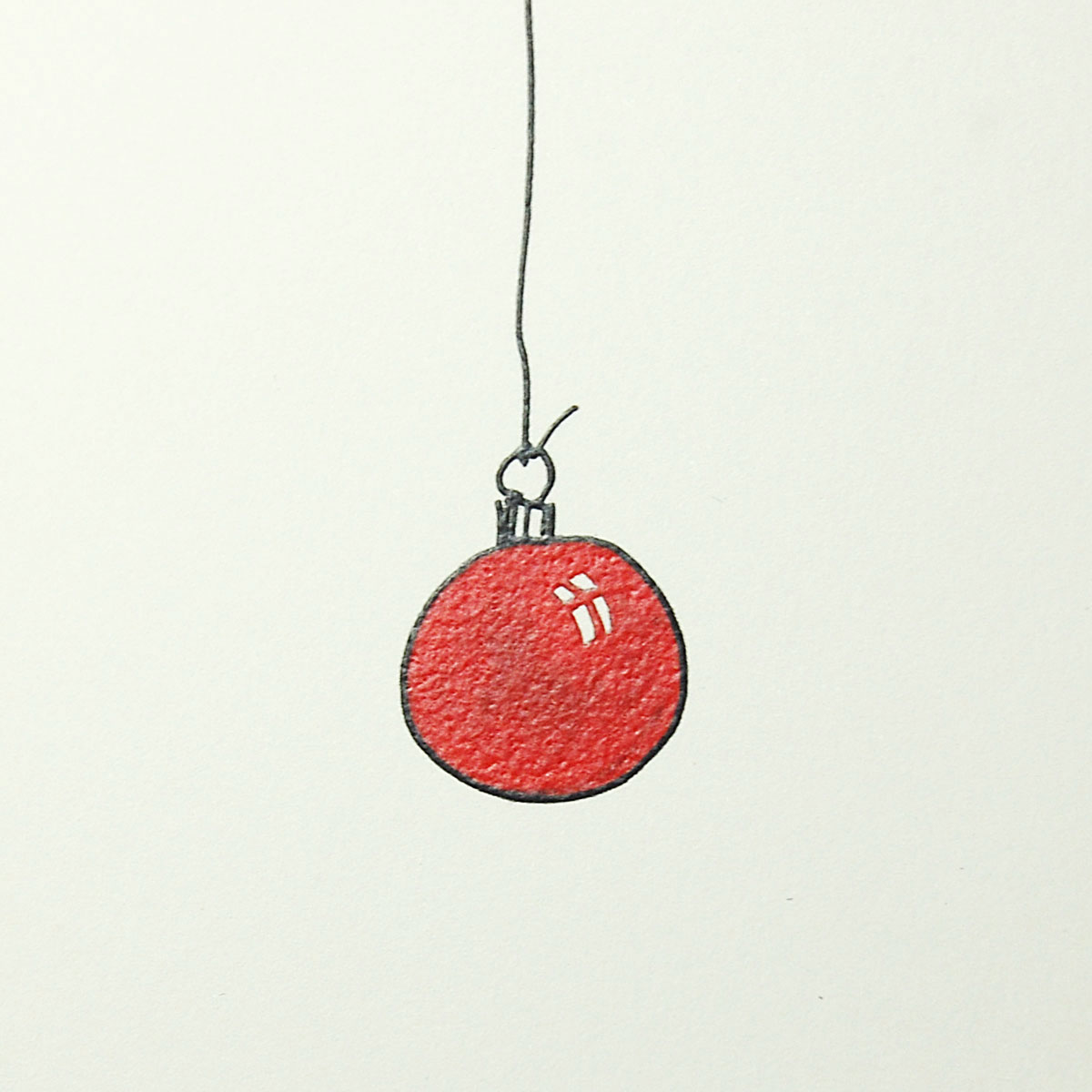 puristische Weihnachtskarten mit einer kleinen roten Weihnachtsbaumkugel, Pantone 186