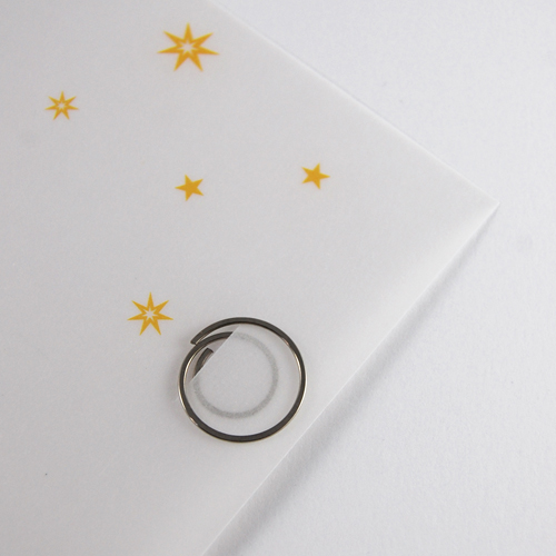 Designer-Weihnachtskarten aus transparenter Pappe zum Rollen für ein Teelicht