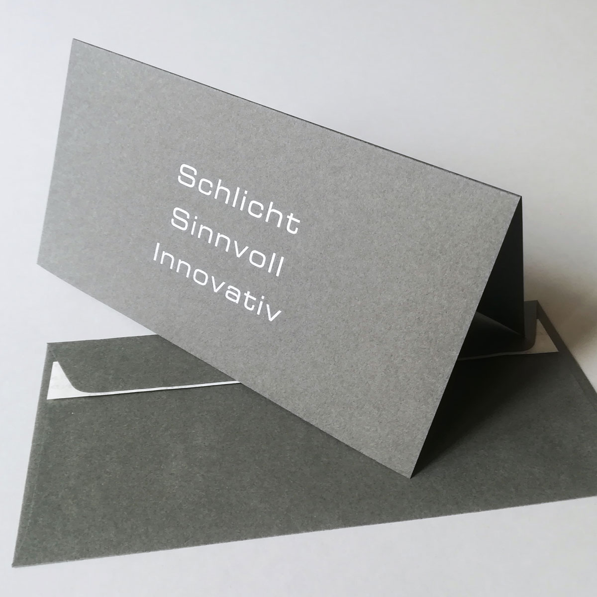 Designer-Grußkarten zu Weihnachten und anderen Gelegenheiten bestehend aus zwei Postkarten und einem Umchlag