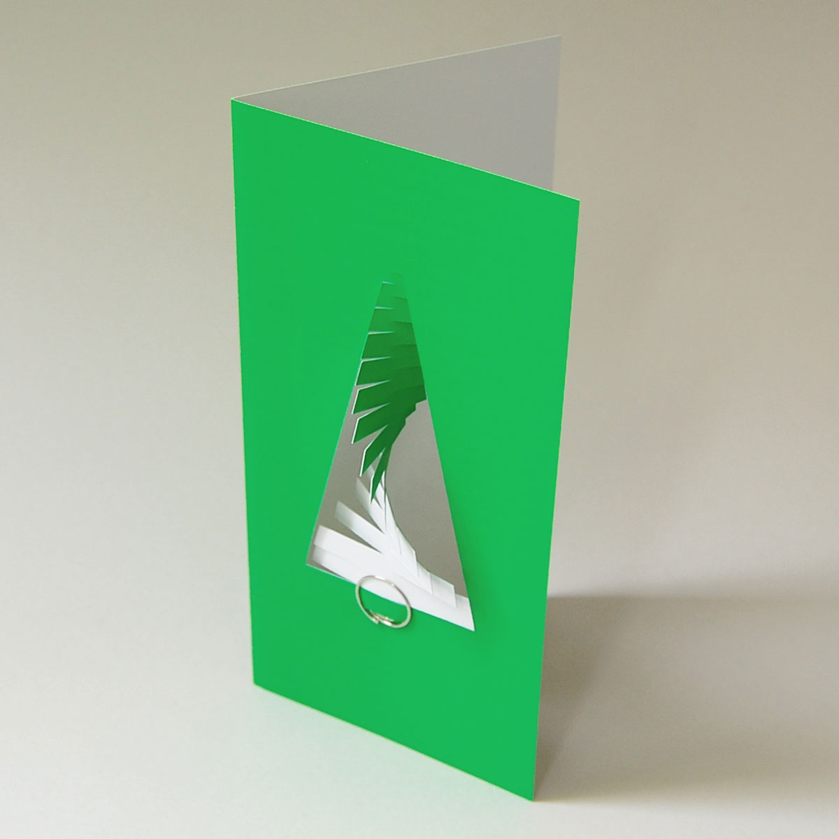 hellgrüne Design-Weihnachtskarten: Spiral-Tannenbaum