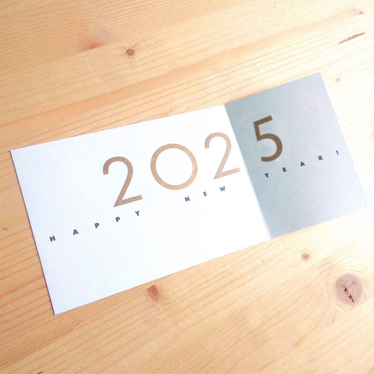 besondere Weihnachtskarten / Neujahrskarten 24 > 2025