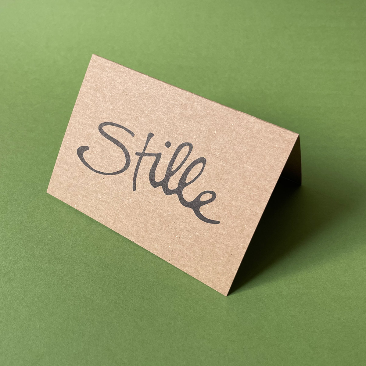 braune Recycling-Weihnachtskarten mit Handlettering: Stille