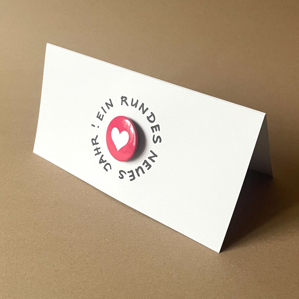 originelle Neujahrskarten mit Button