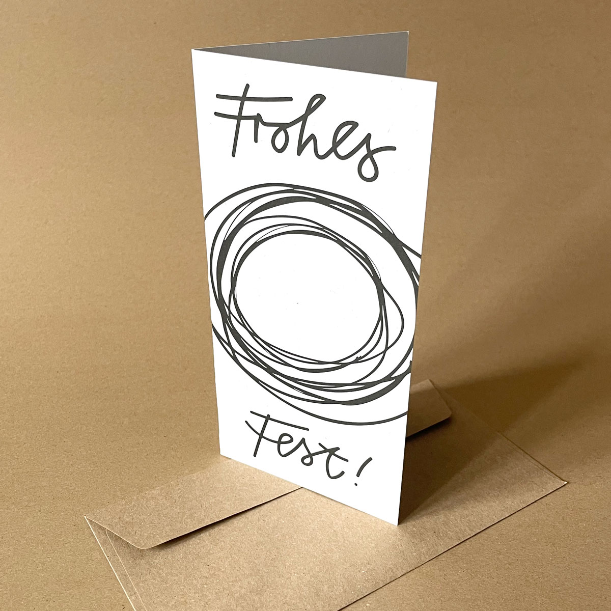 schlichte Recycling-Weihnachtskarten im Hochformat