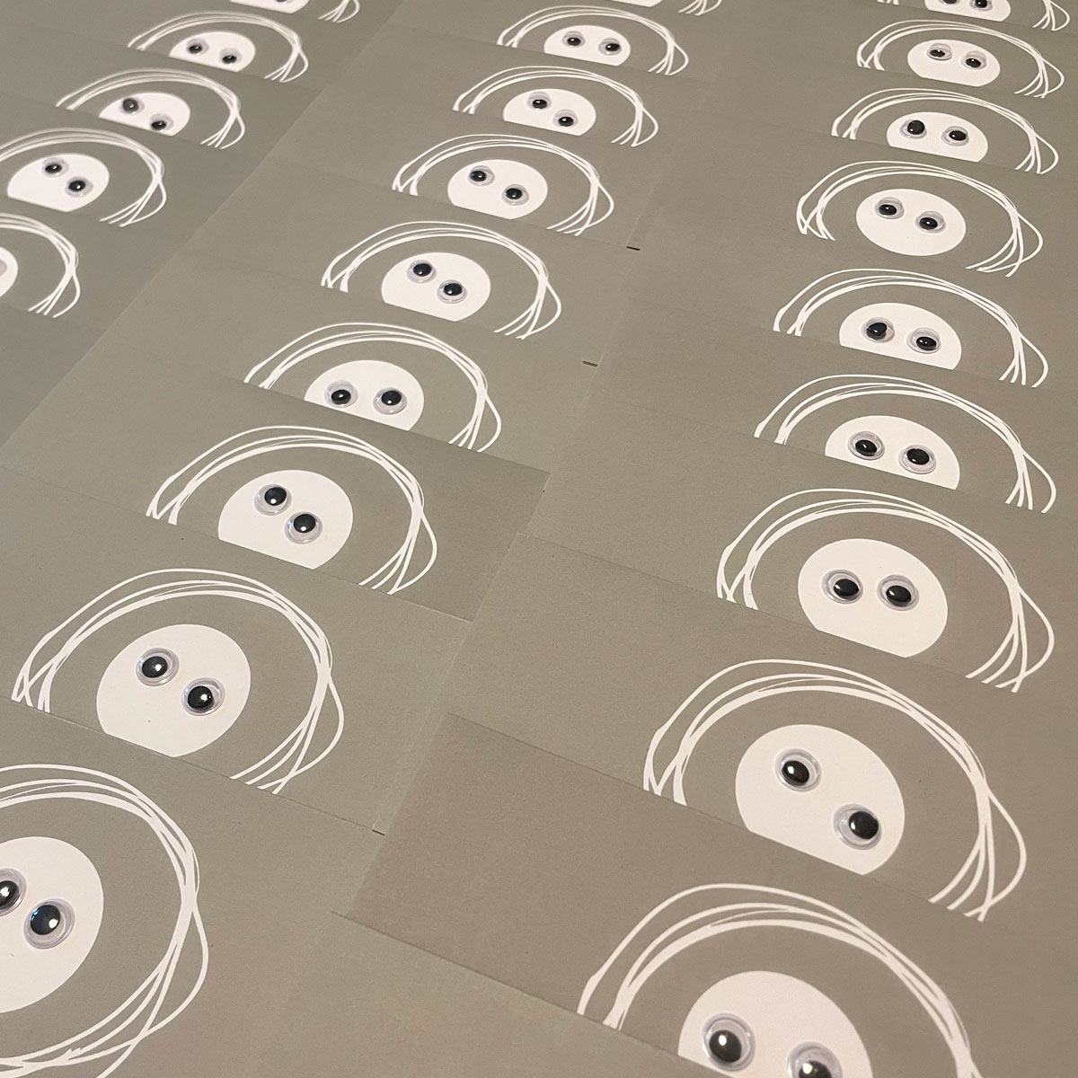 originelle Weihnachtskarten mit Wackelaugen