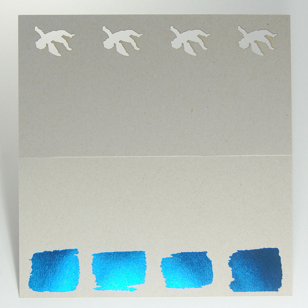 gestanzte Weihnachtskarten mit blauer Heißfolienprägung