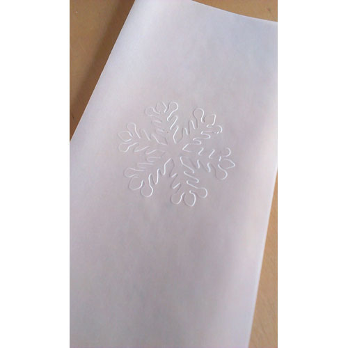 Weihnachtskarten aus Transparentpapier mit geprägtem Eiskristall