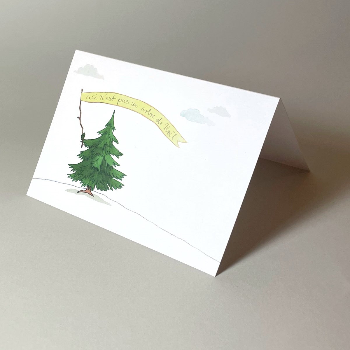 Ceci n´est pas un arbre de Noël, Tarnung vor dem Fest, witzige Weihnachtskarten