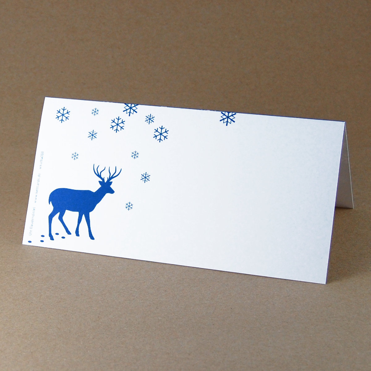 reduzierte Weihnachtskarten, Frohe Weihnachten (Reh mit Geweih im Wald), blauer Druck