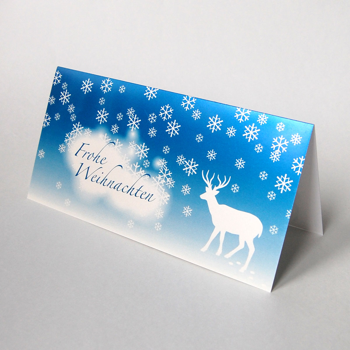 blaue Weihnachtskarten, Frohe Weihnachten (Reh mit Geweih im Wald)