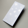 weiße Weihnachtskarten mit farblosen UV-Relieflack