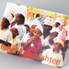 Spenden-Weihnachtskarte mit einer Gruppe Kinder